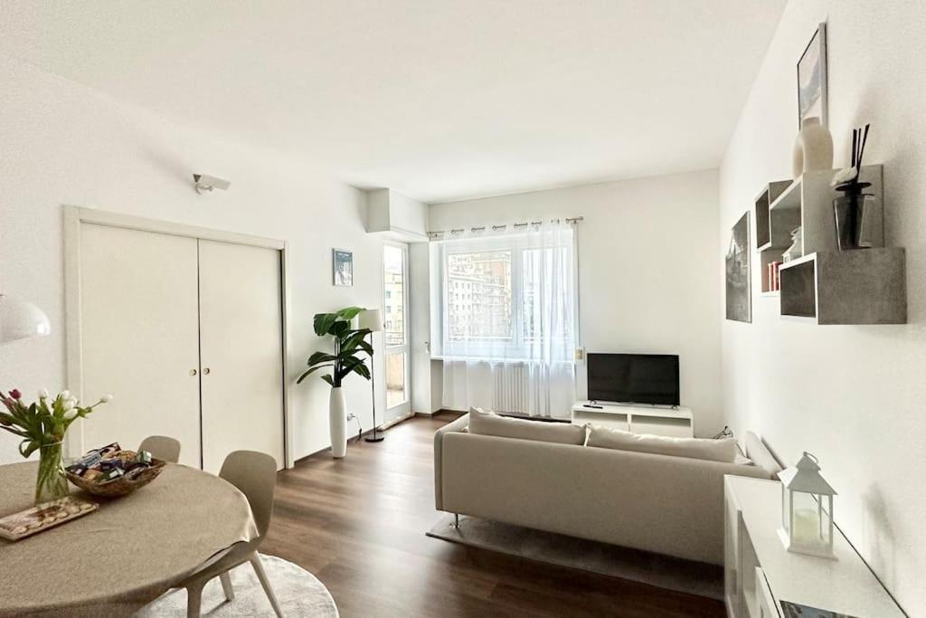 Luxury Apartment With View Côme Extérieur photo